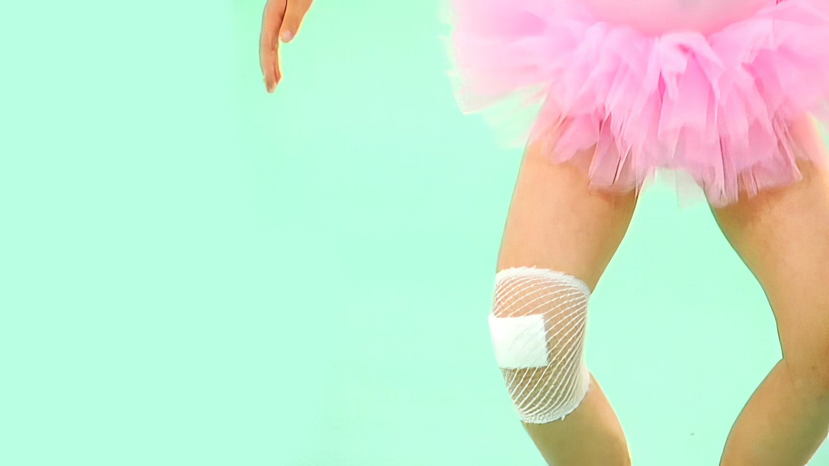 Curad Hold Tight Stretch Bandages